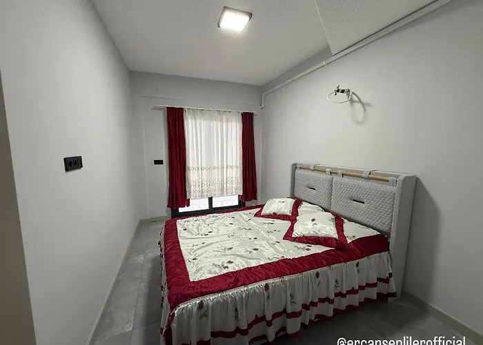 شقة Huzurlu Aile Evi Guevenlikli Havuzlu Site *
